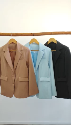 BLAZER ENTALLADO "GINA" NEGRO